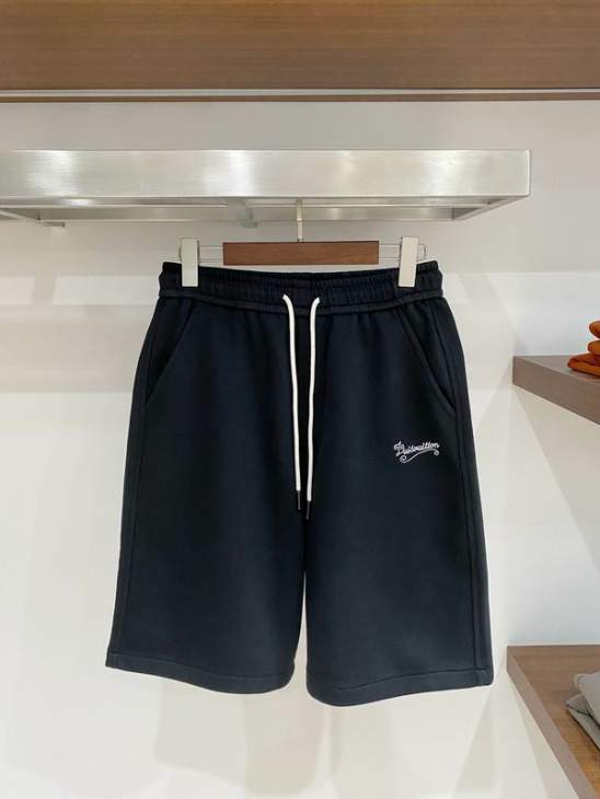 Picture of LV Short Pants _SKULVM-3XLxetr7318372